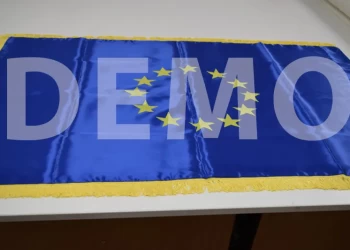 Drapel UE pentru interior, satin cu dubla fata material lucios