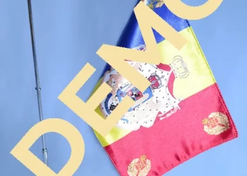 Drapel Romania pentru interior, satin cu dubla fata material lucios